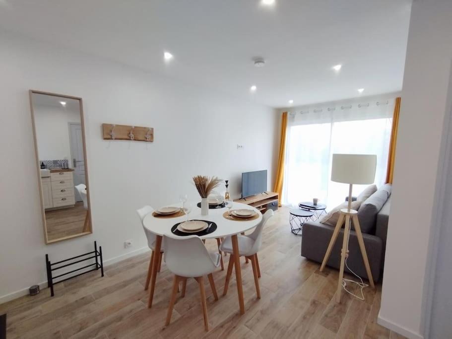 Apartment Au Calme Avec Jardin Proche De Vannes