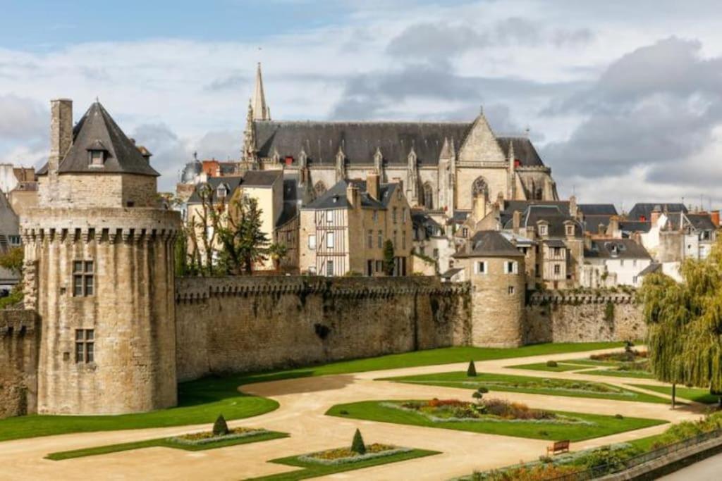 Au Calme Avec Jardin Proche De Vannes